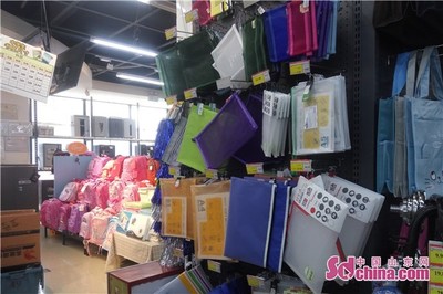 開學經濟升溫，淄博文具市場迎來消費熱潮，理性消費成關鍵